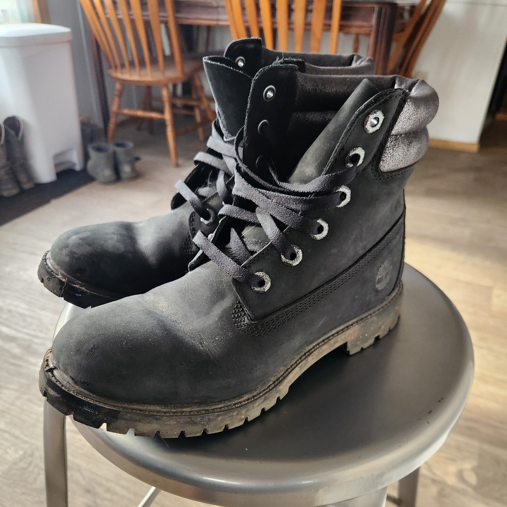 Black Timberland